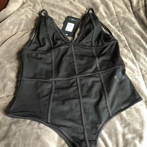 Fashion Nova Minimalistic Bodysuit. Never worn.